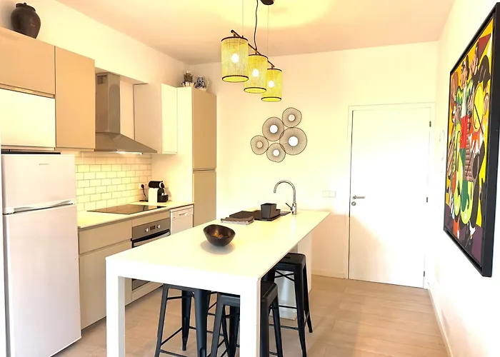 Appartement Nobe Es Pujols Proche Plage, Vue Mer